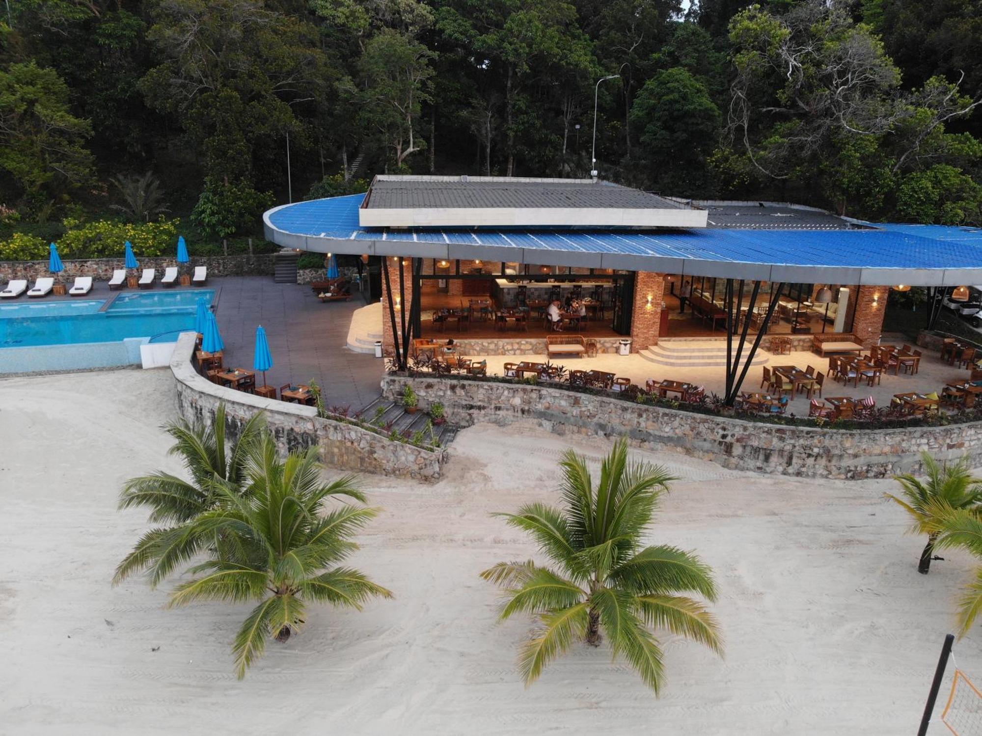 Pearl Beach Resort & Spa Koh Rong Sanloem Exterior photo