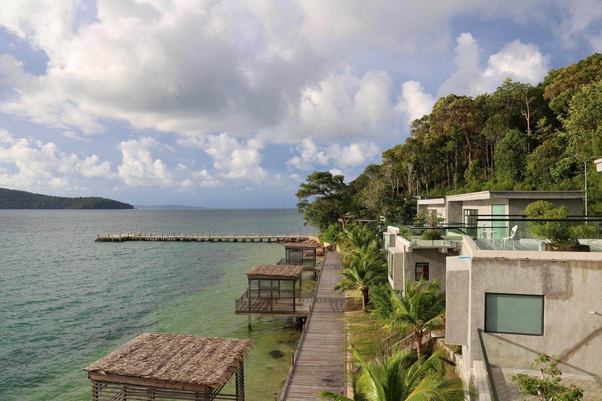 Pearl Beach Resort & Spa Koh Rong Sanloem Exterior photo