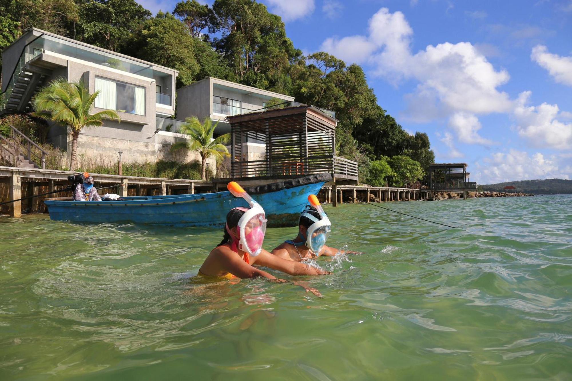 Pearl Beach Resort & Spa Koh Rong Sanloem Exterior photo
